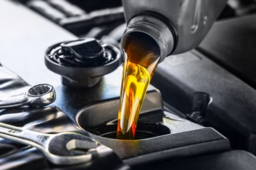 Picture for category Oils & Fluids